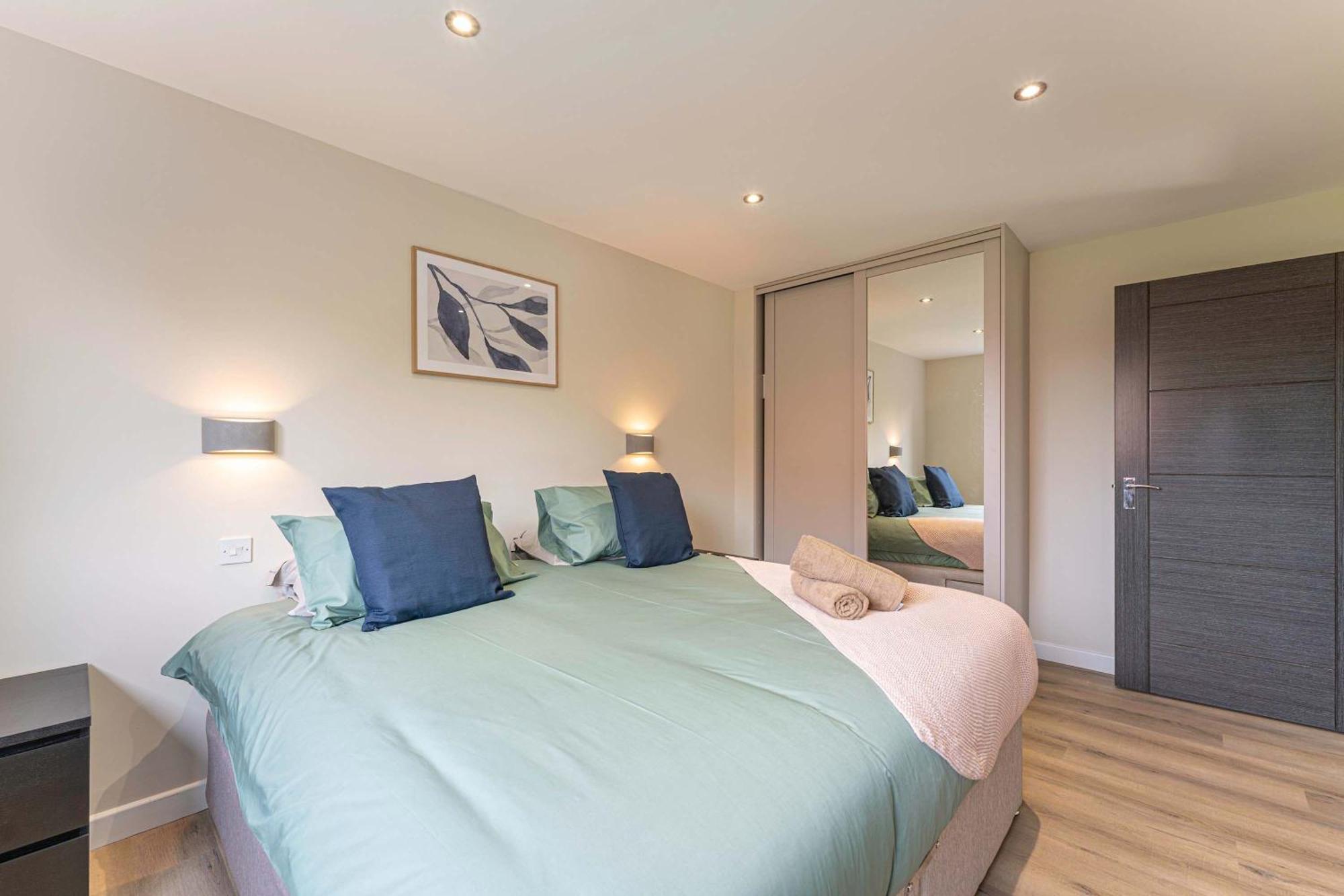 Stylish 2 Bedroom Apartments In Derby Exterior photo